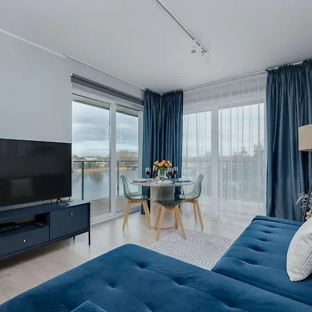 Stylish With Parking In Wellness & By Renters * Dziwnow