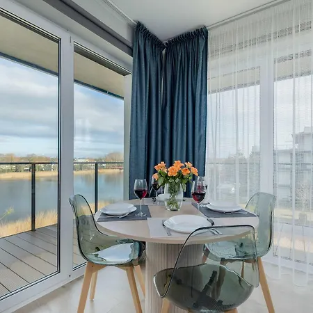 Apartment Stylish With Parking In Wellness & By Renters *
